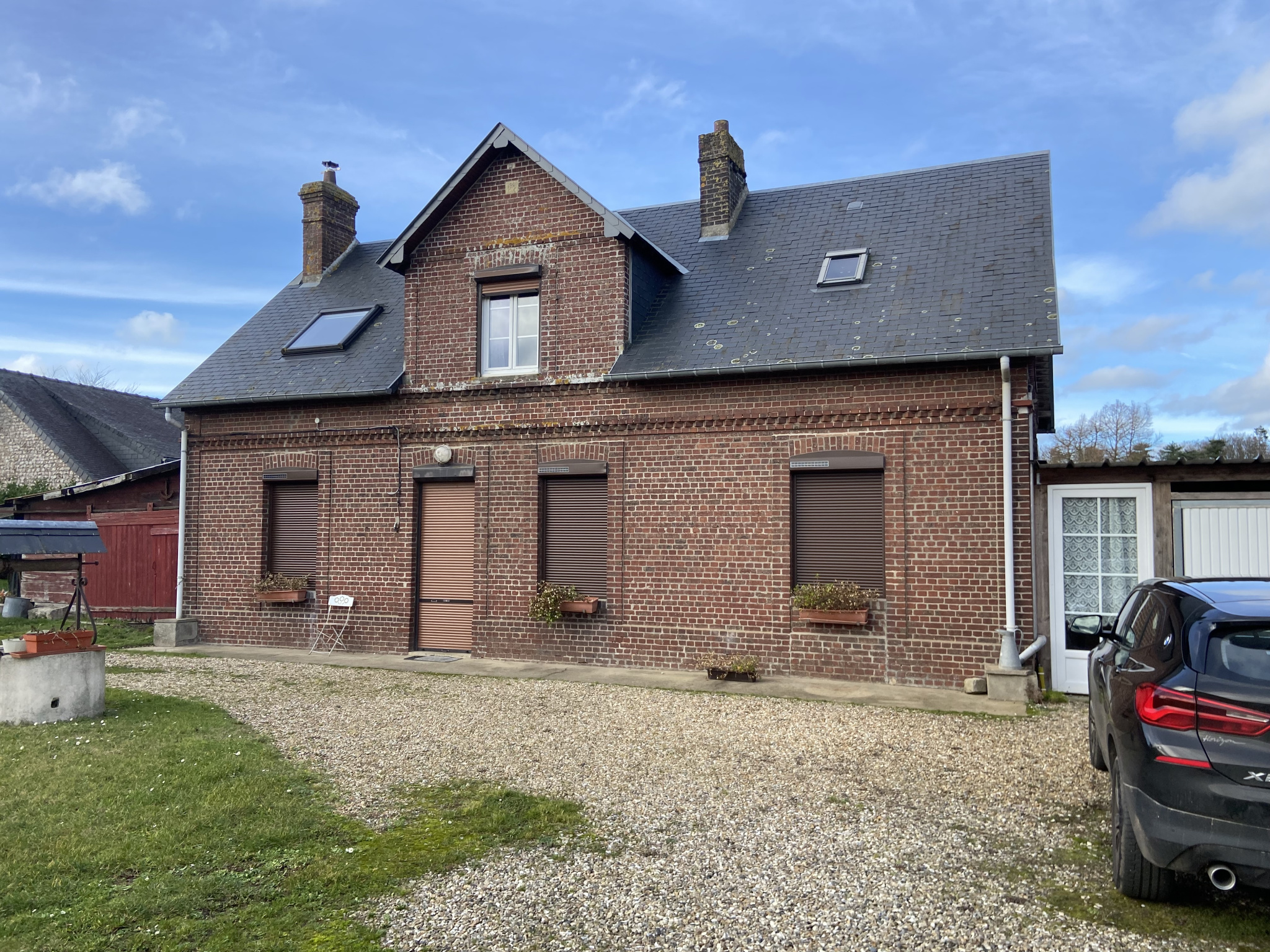 Maison indépendante T4 de 95 m2 avec jardin de 1230 m2 proch