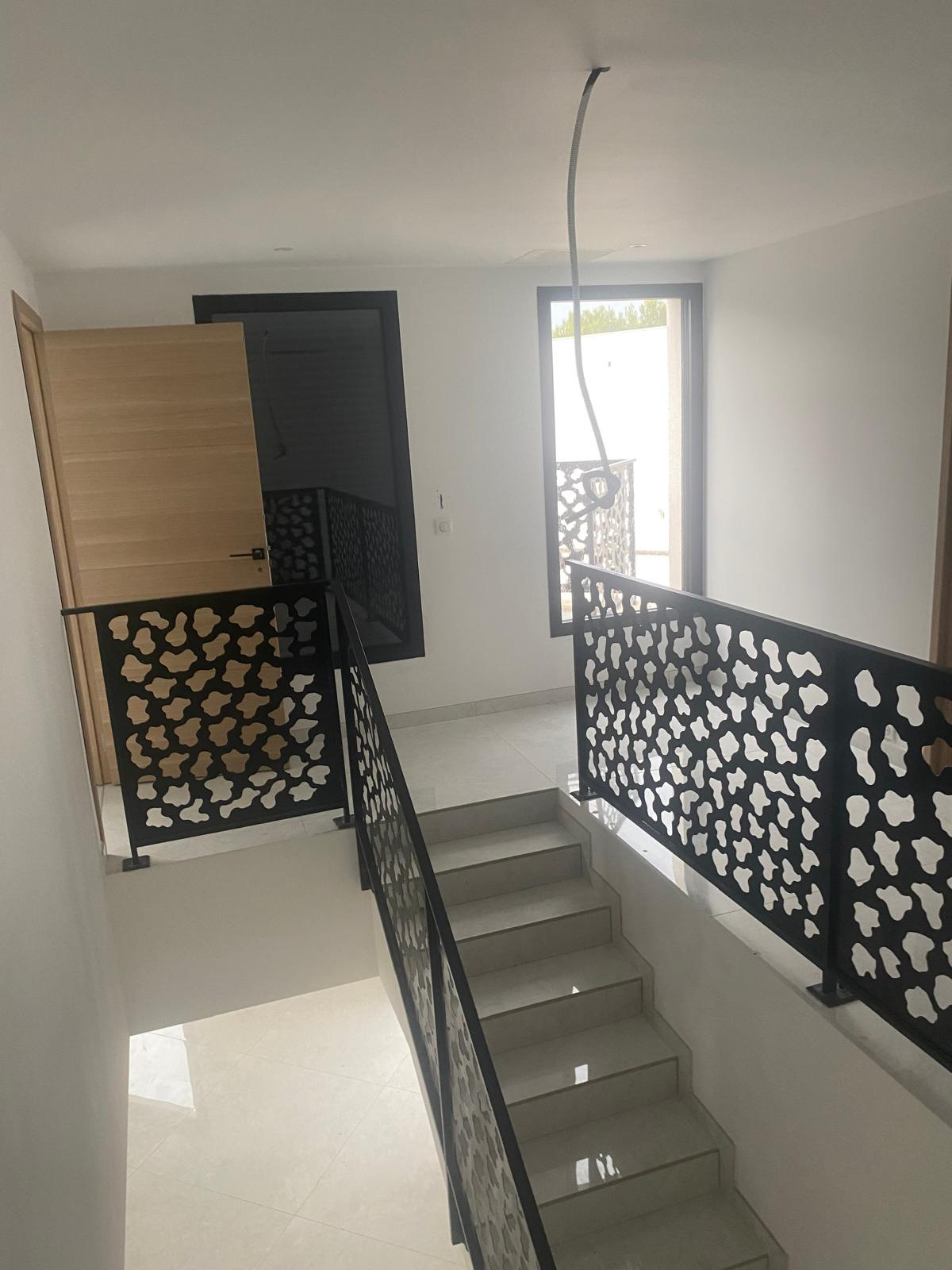 Maison à vendre à Marseille, 170 m², 5 pièces – photo 2 sur 5