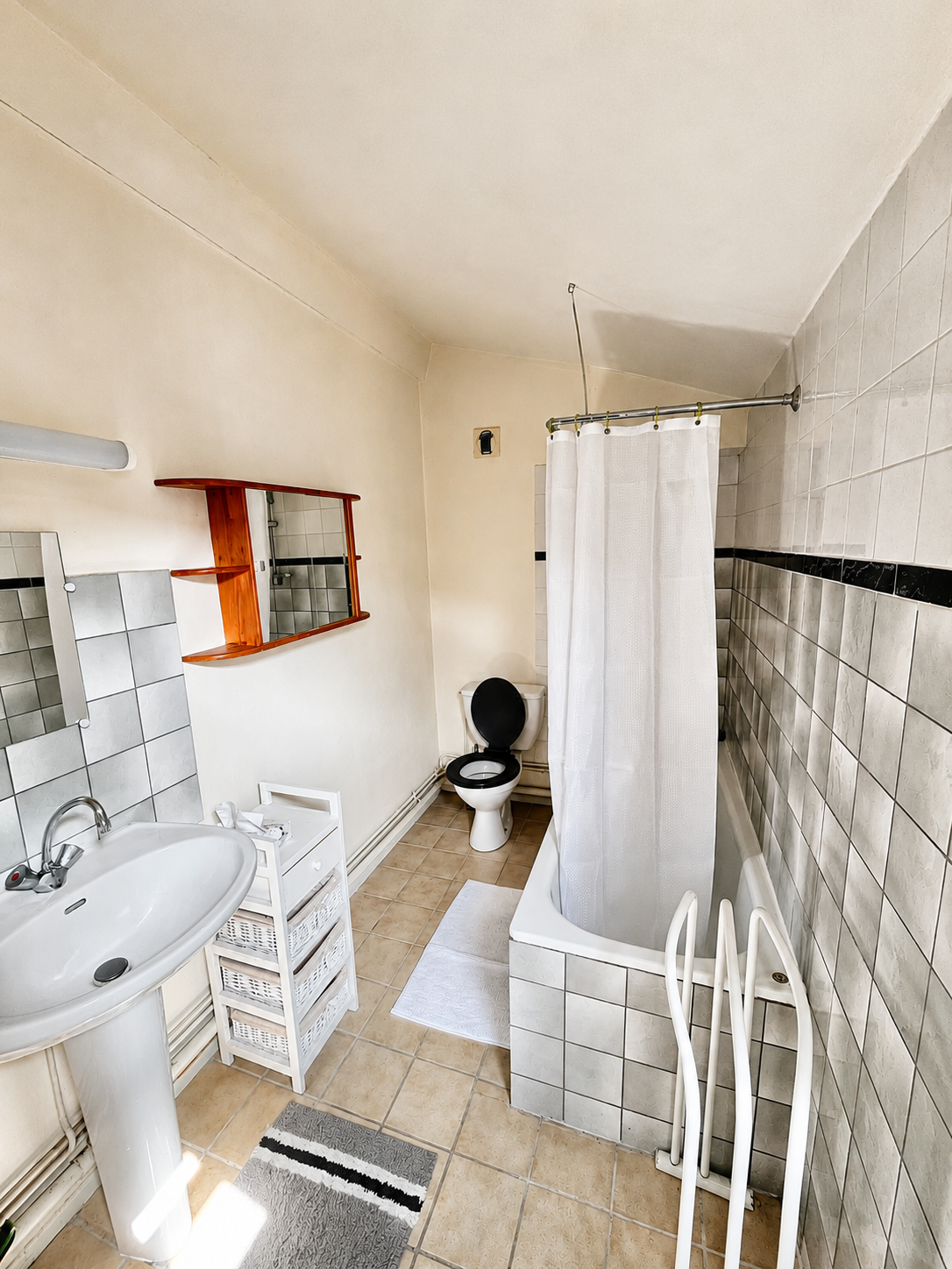 Appartement à vendre à St etienne, 37 m², 1 pièce – photo 3 sur 8